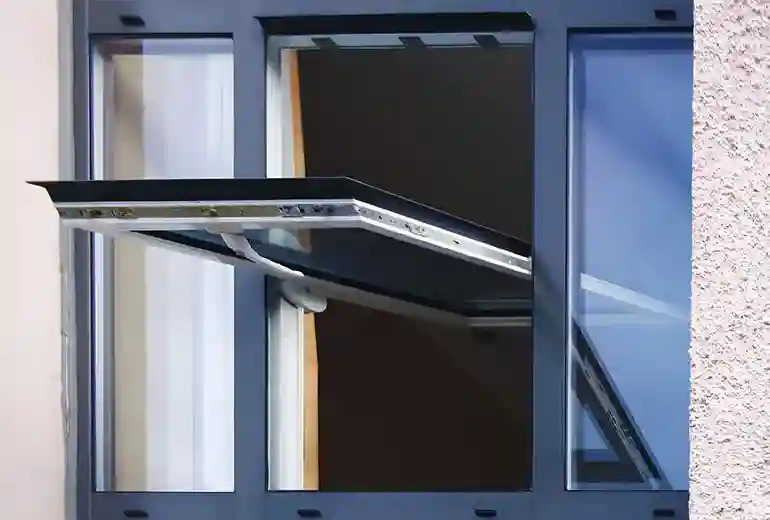 Aluminium Pivot Window